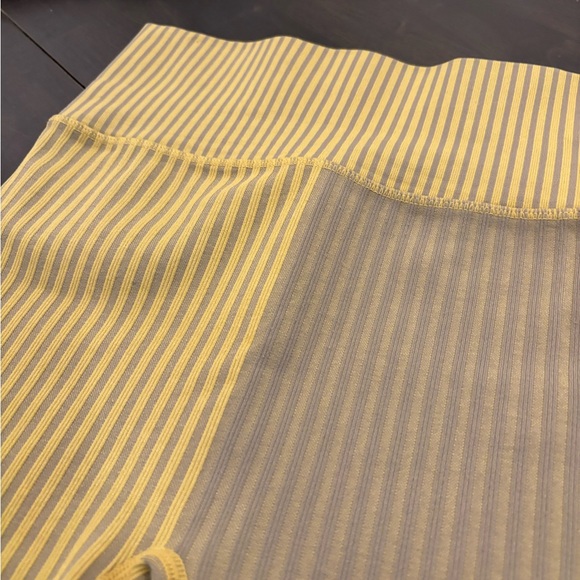 Free people movement Stripe Mixing Biker Shorts size XS/S - Picture 2 of 5